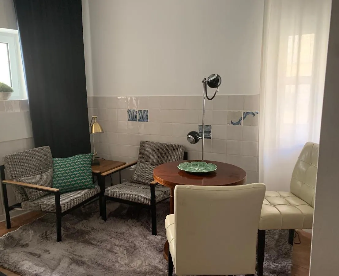 Terrace Principe Real Apartment Lisbon